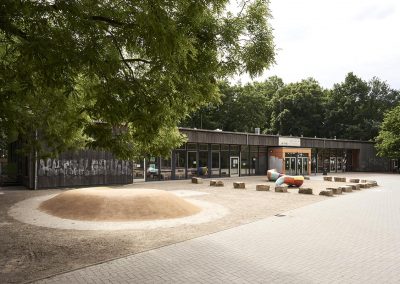 Sanierung des Schulhofes Thadenstraße